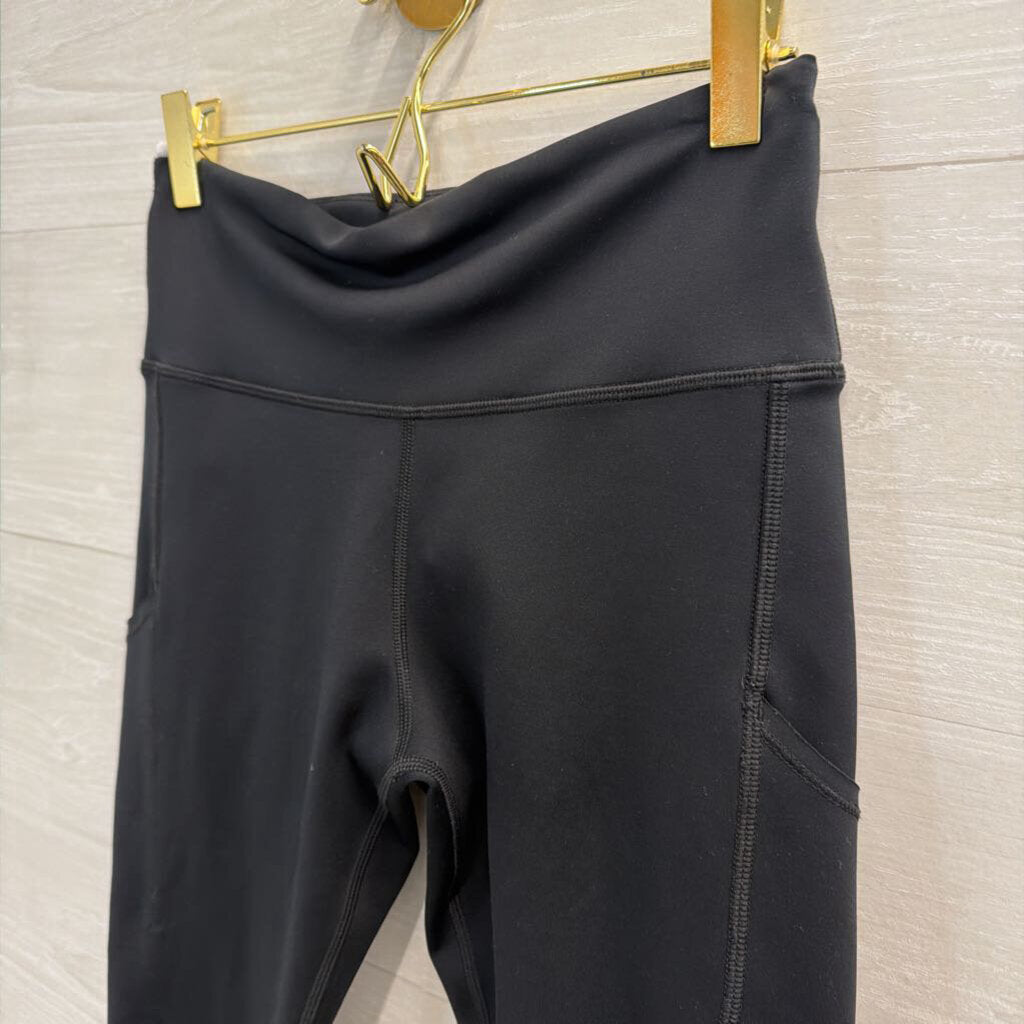 Nike Black Cropped Athletic Leggings Medium