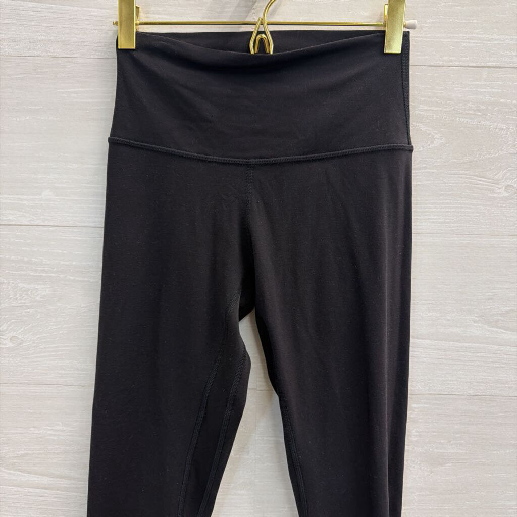 Lululemon Black Athletic Leggings 4