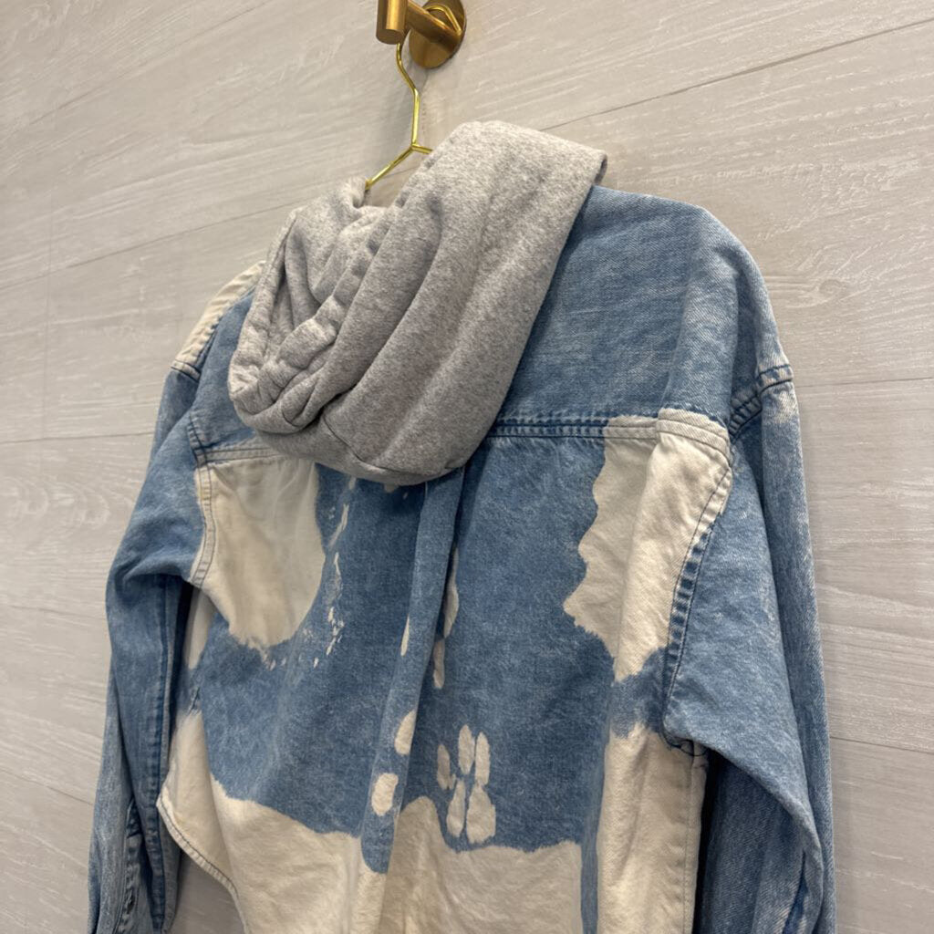 American Eagle Blue/ White Acid Print Cropped Hooded Jacket Medium