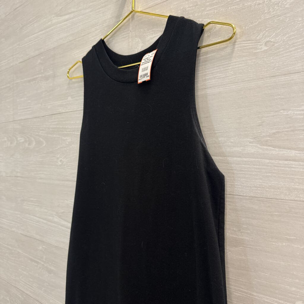 Black Sleeveless Shift Dress Small