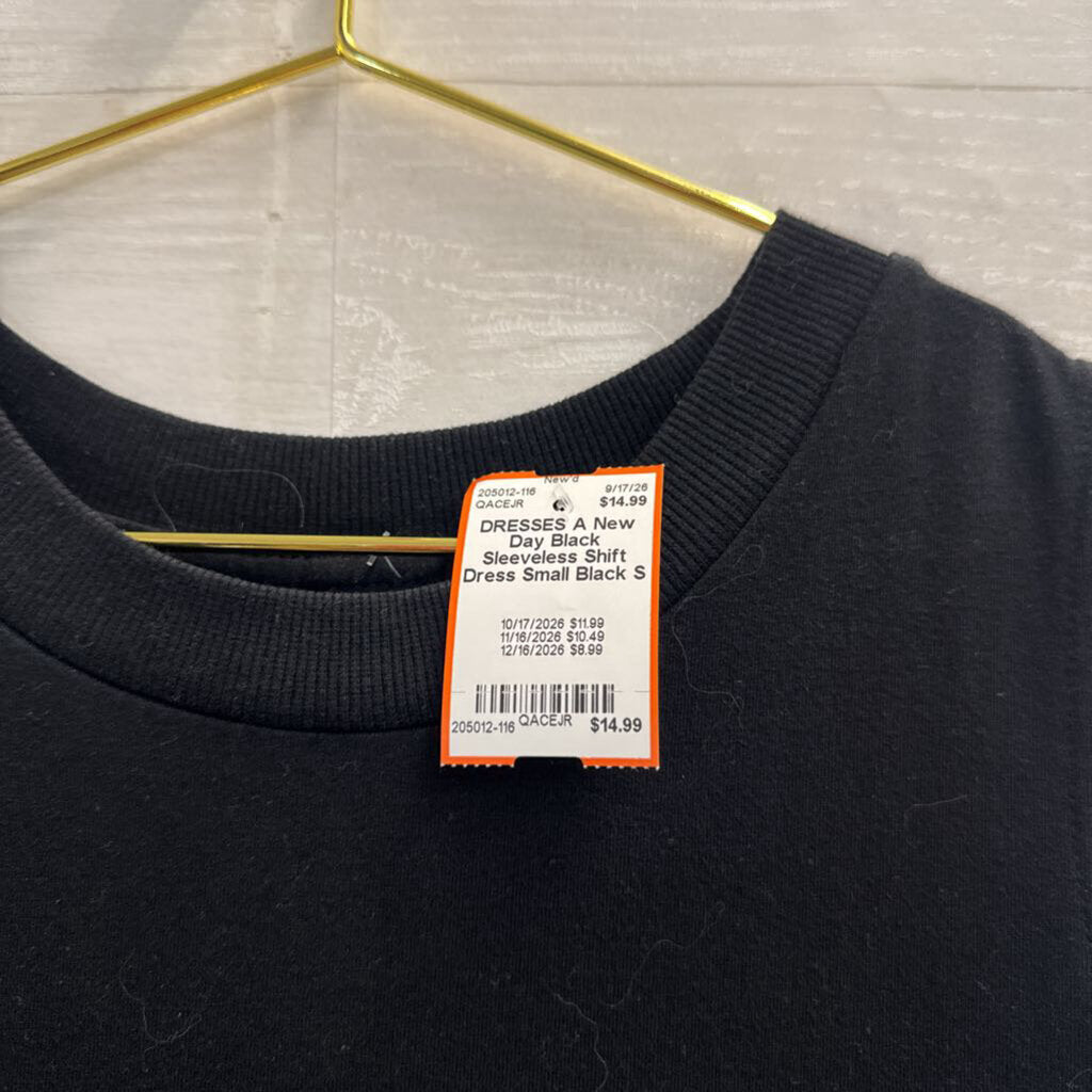Black Sleeveless Shift Dress Small