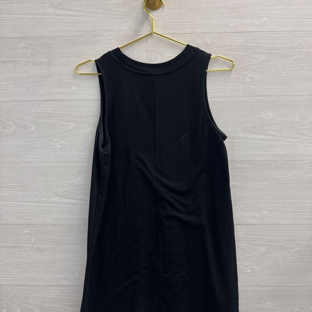 Black Sleeveless Shift Dress Small