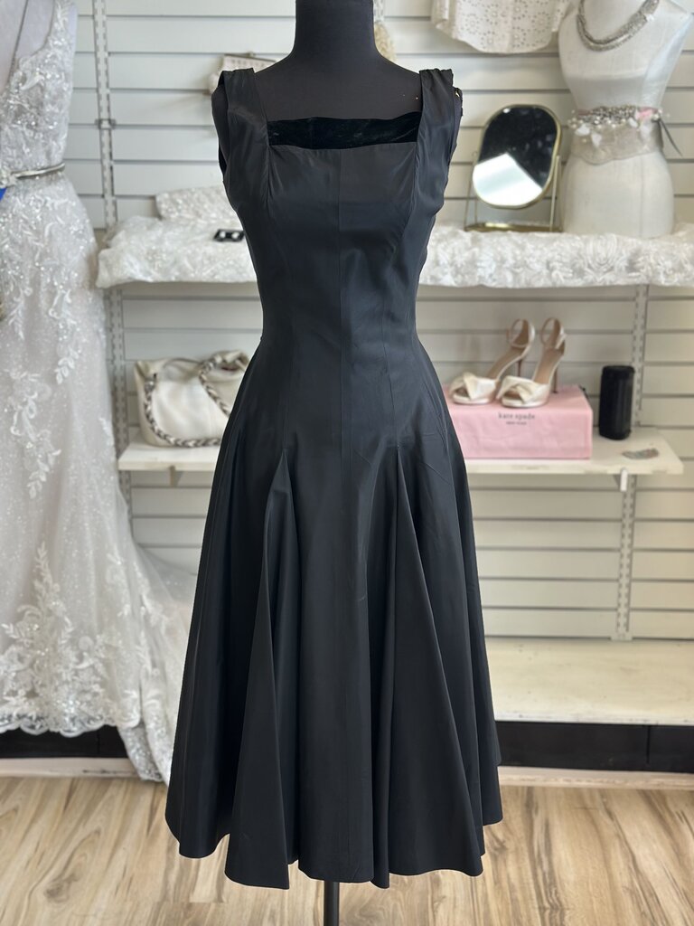 Vintage Black Velvet Detail Midi Formal Dress 11