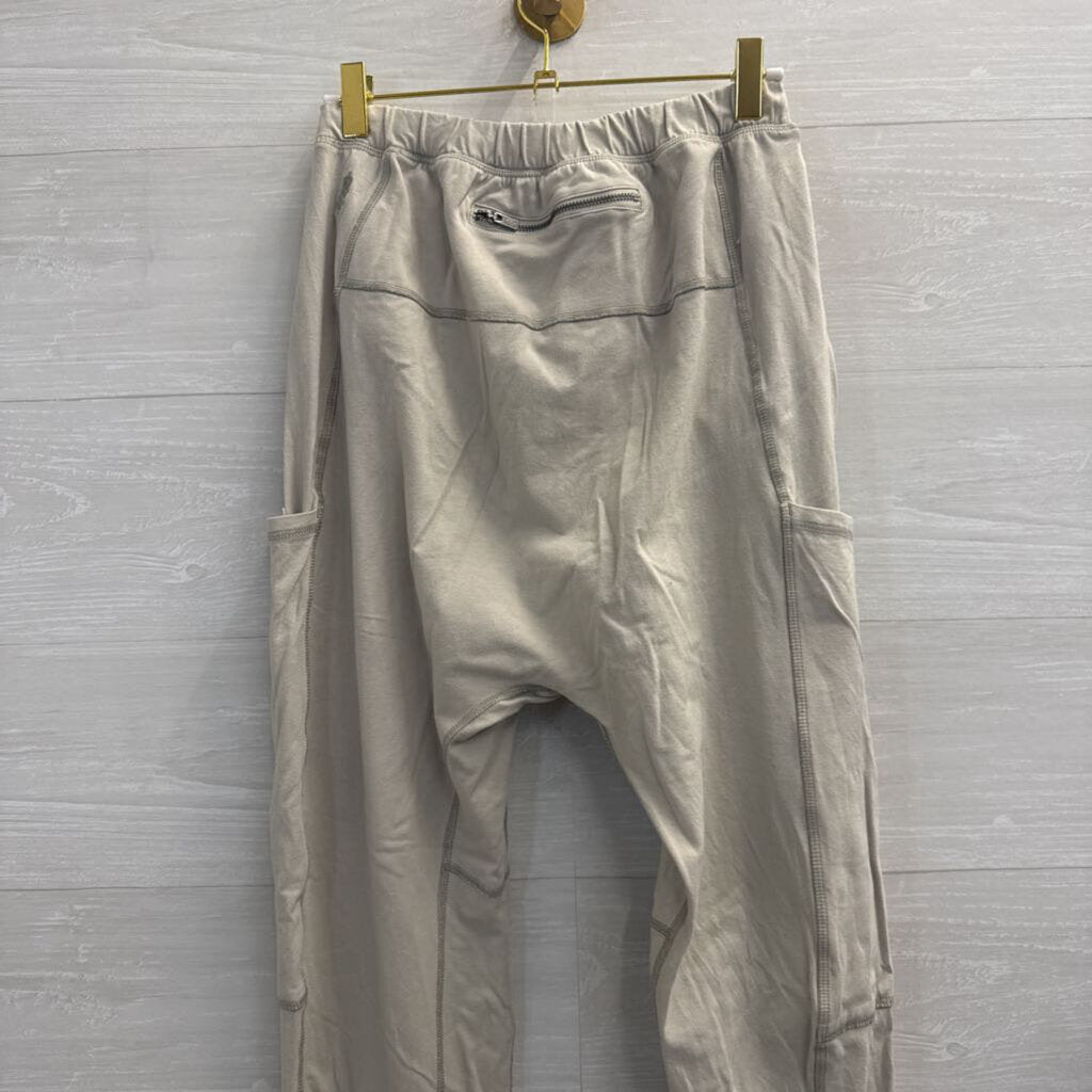 FP Movement Beige Hot Shot Pants Extra Small