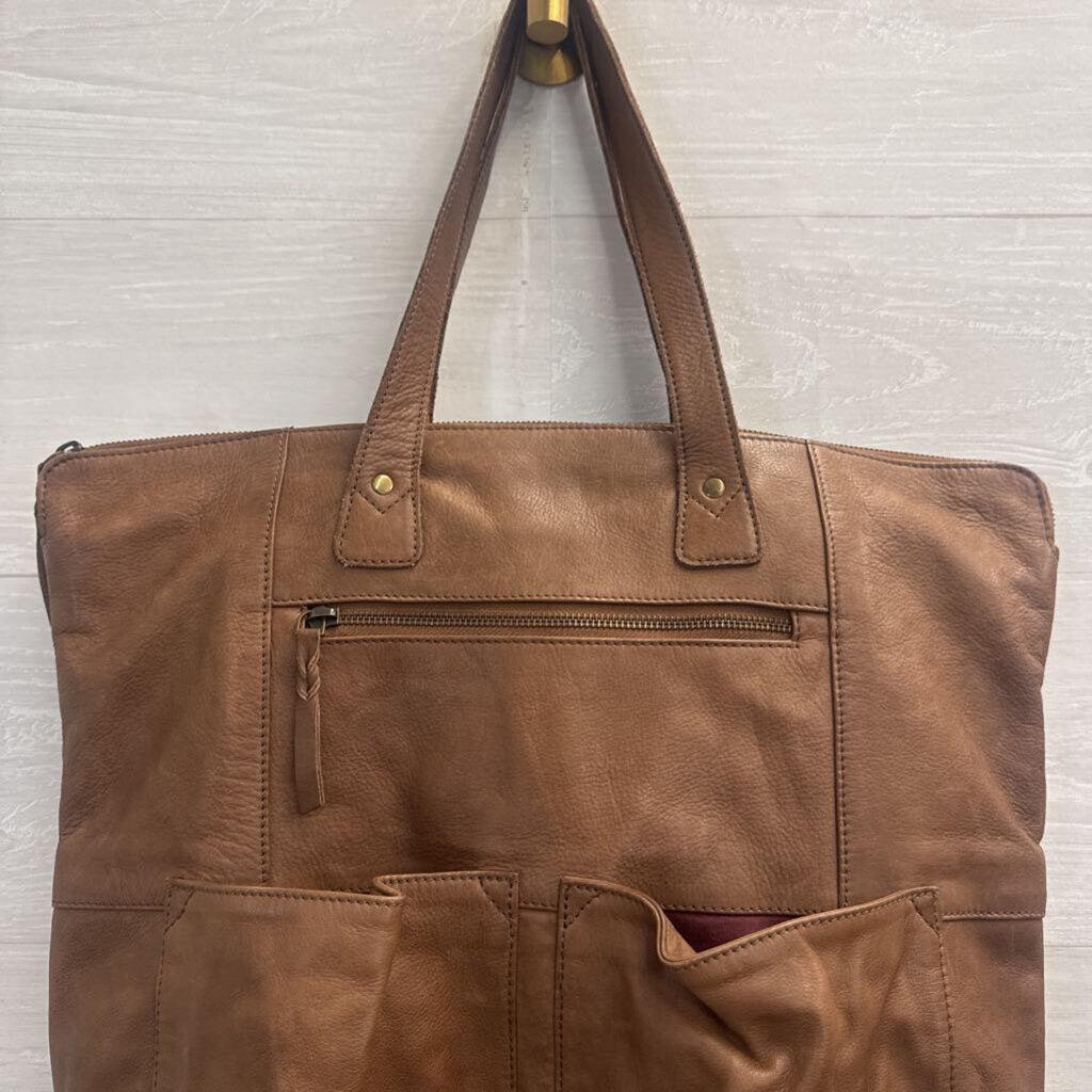 Rock Paper Scissors Brown Leather Saddle Up Convertible Tote/ Backpack
