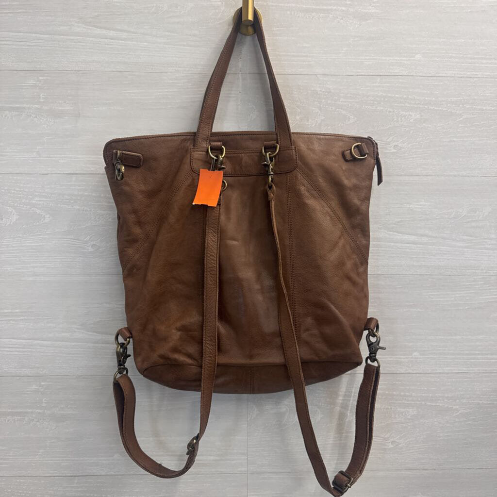 Rock Paper Scissors Brown Leather Saddle Up Convertible Tote/ Backpack