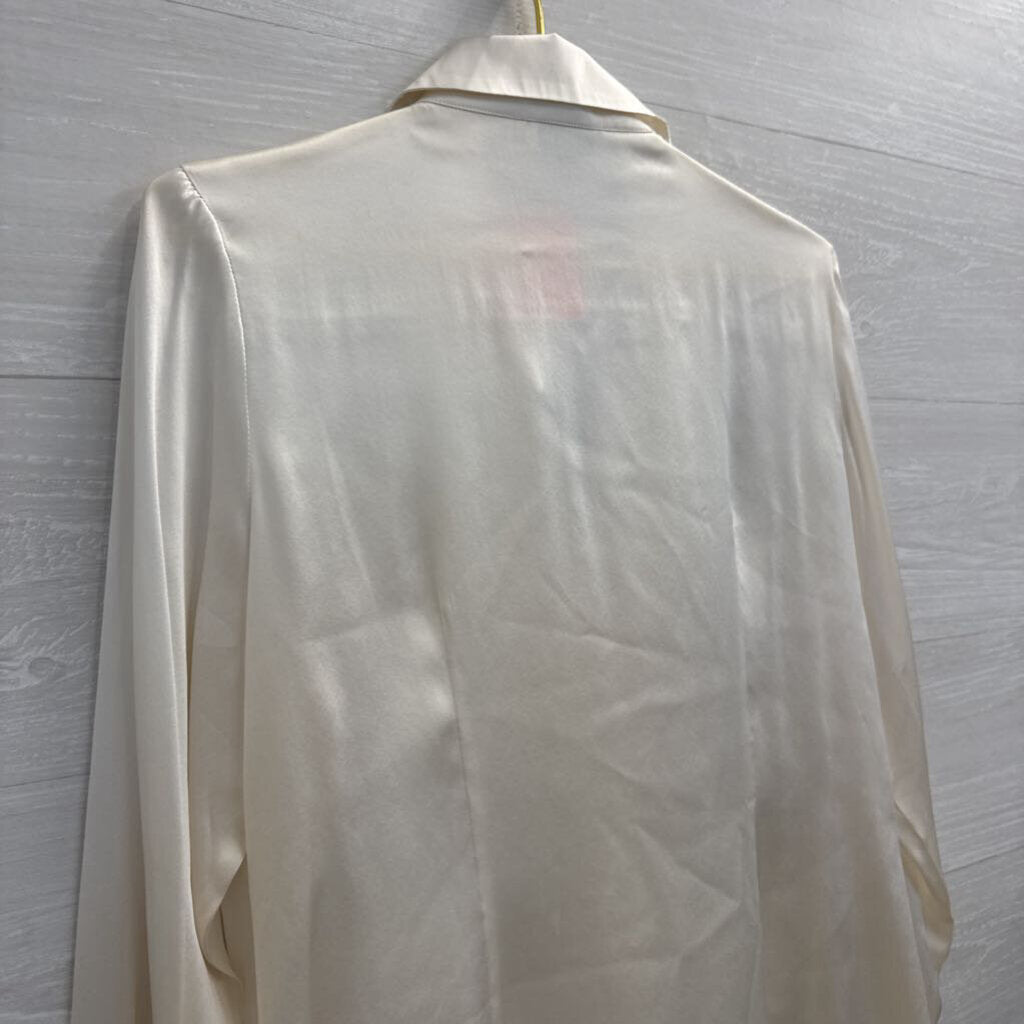 Jenny James Cream Silky Ruffle Long Sleeve Button Down Top Medium