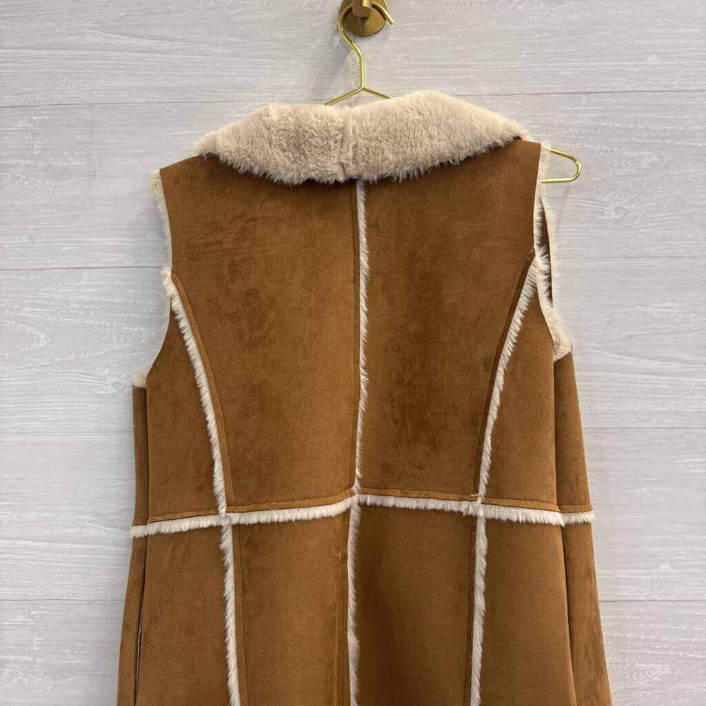 Cupcakes and Cashmere Brown Suede/ Beige Soft Fur Vest Top Small