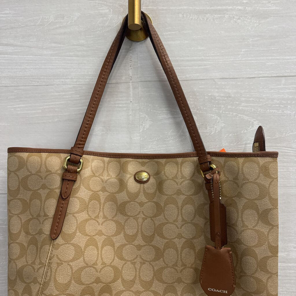 Coach Beige/ Brown Leather Signature City Tote Purse