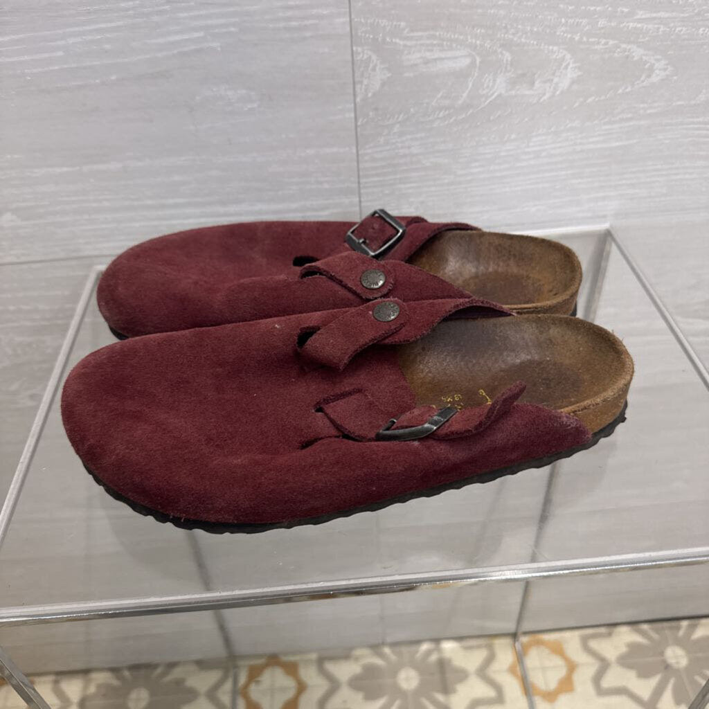 Birkenstock Burgundy Suede Slip On Clogs 39