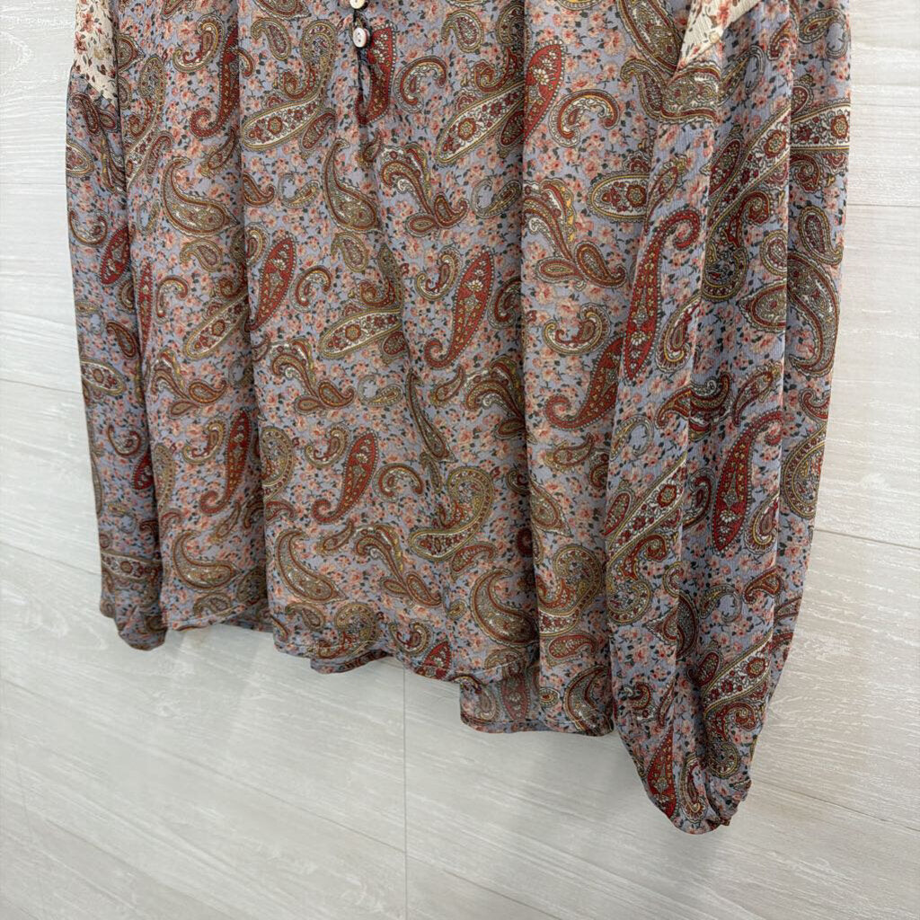 Gimmicks Beige/ Multi Print Long Sleeve Top Small