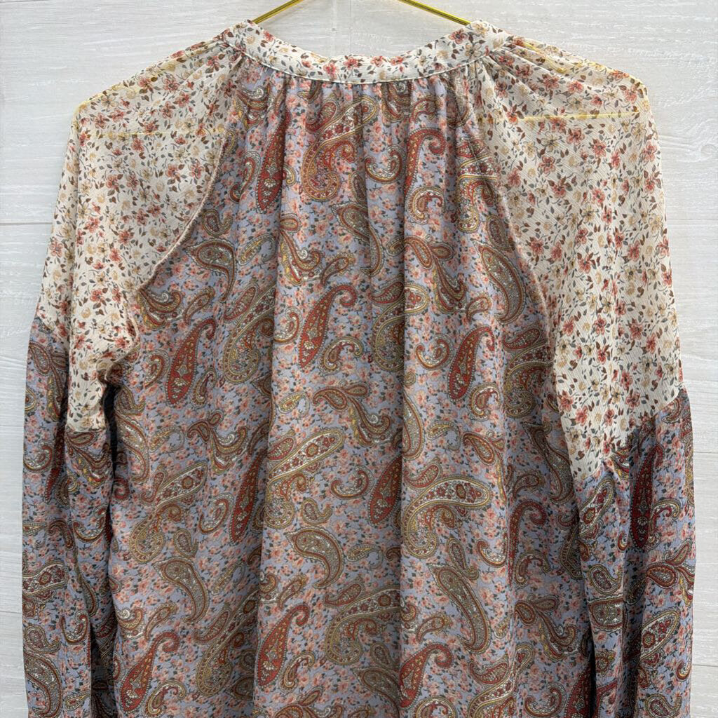 Gimmicks Beige/ Multi Print Long Sleeve Top Small