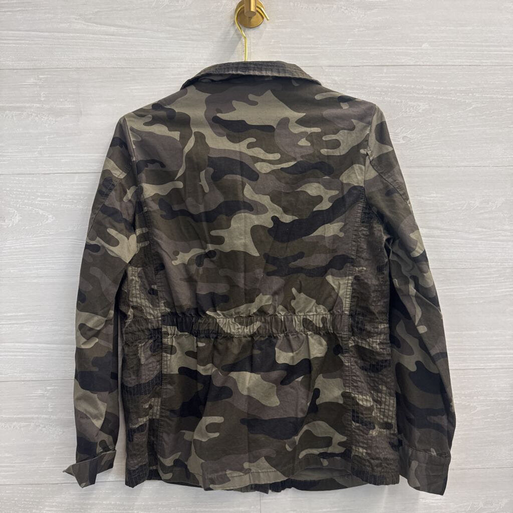Love Tree Green Camo Print Lightweight Jacket Large