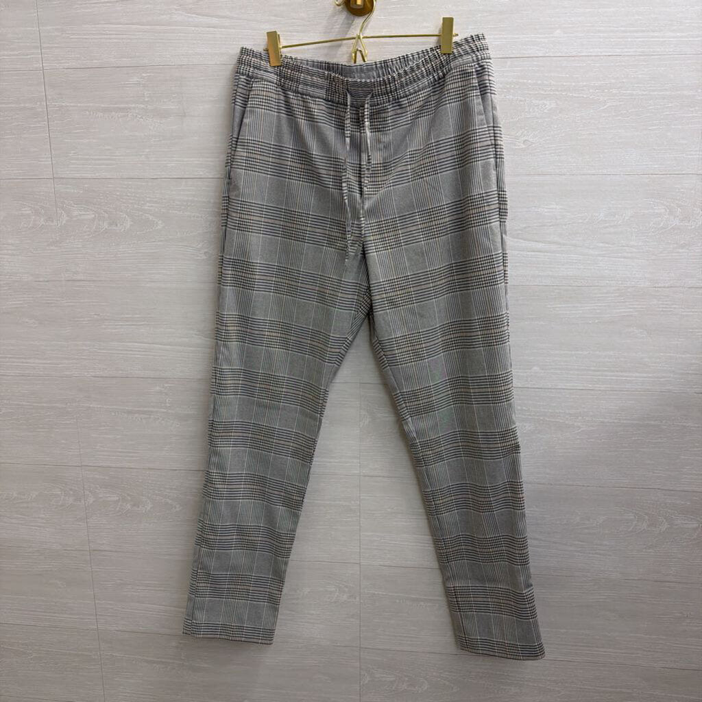 Grey/ Black Plaid Straight Leg Pull On Pants Small