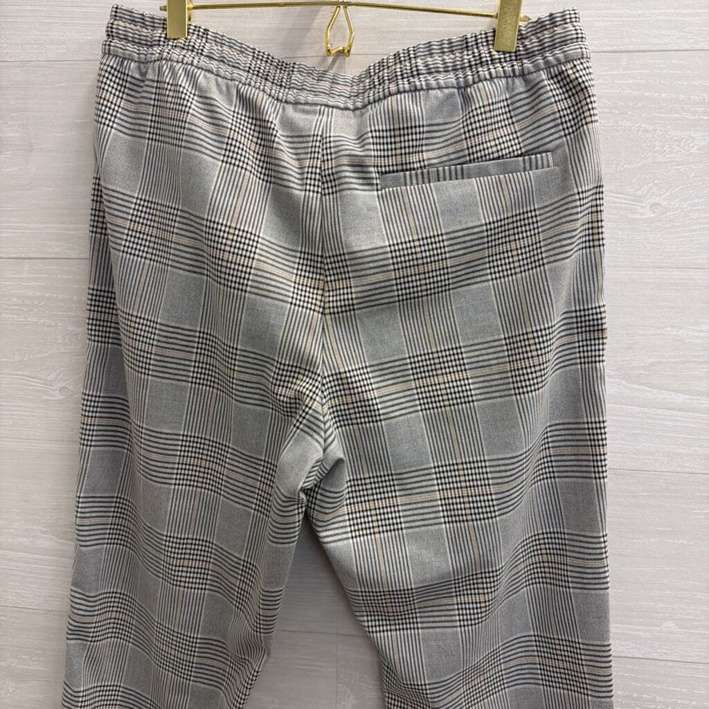 Grey/ Black Plaid Straight Leg Pull On Pants Small