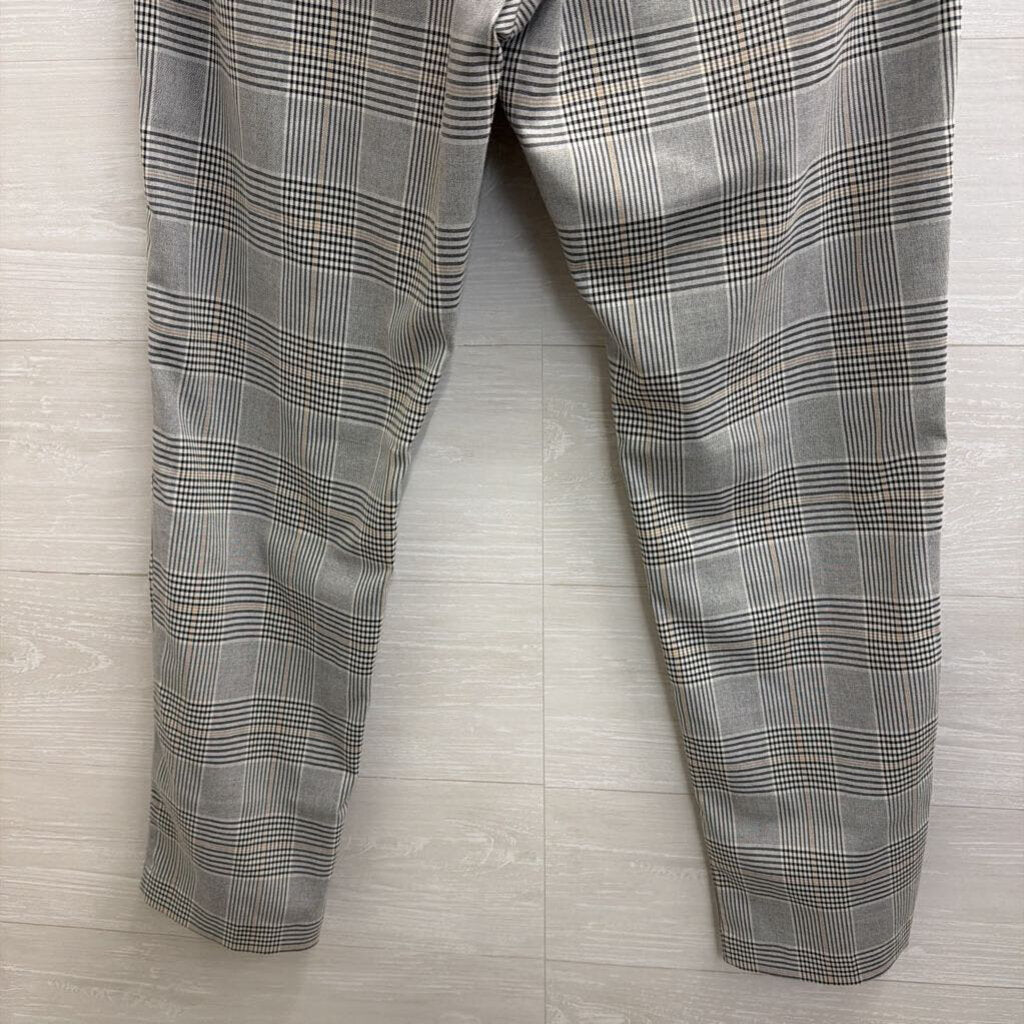 Grey/ Black Plaid Straight Leg Pull On Pants Small