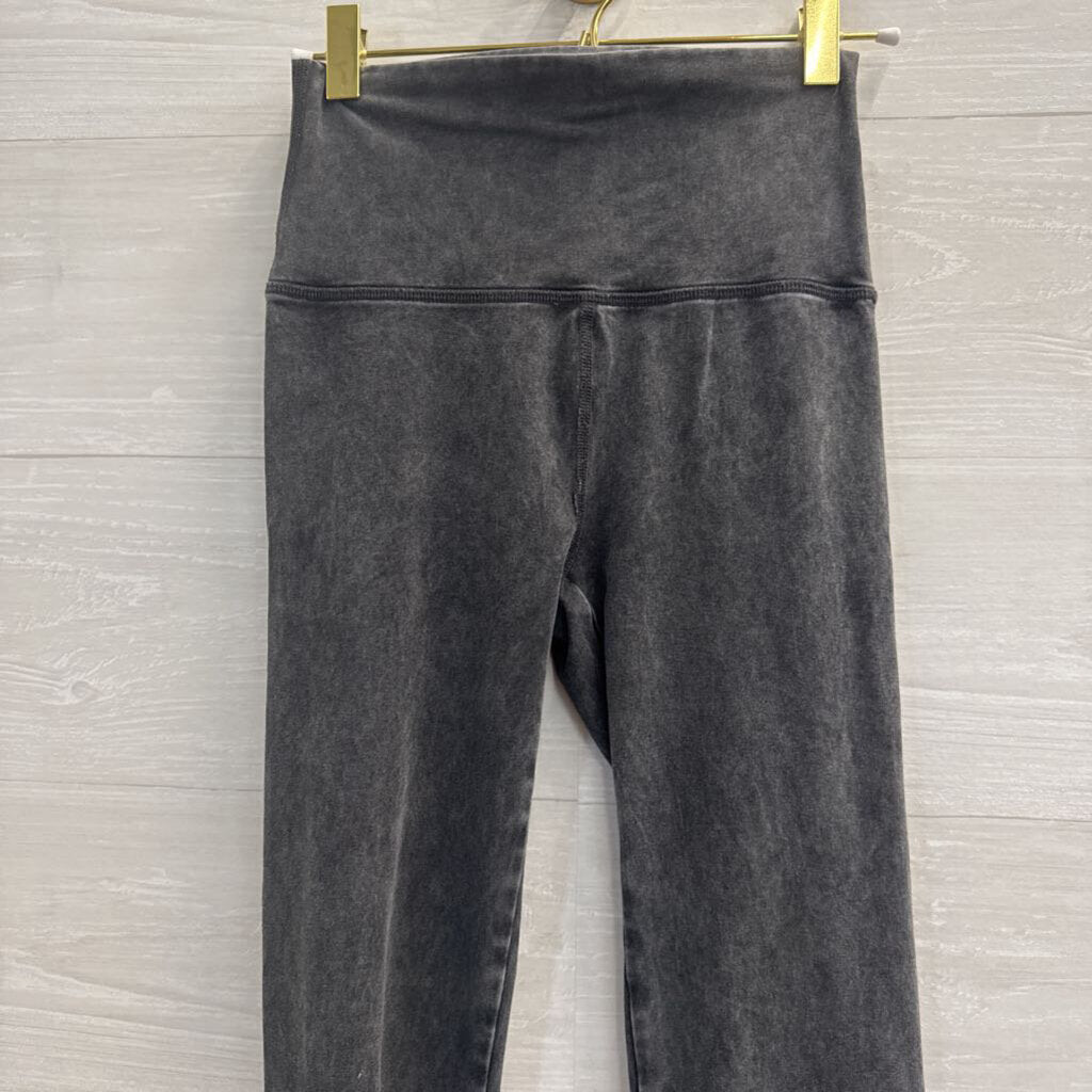 Offline by Aerie Grey Flare Leg Leggings Extra Small
