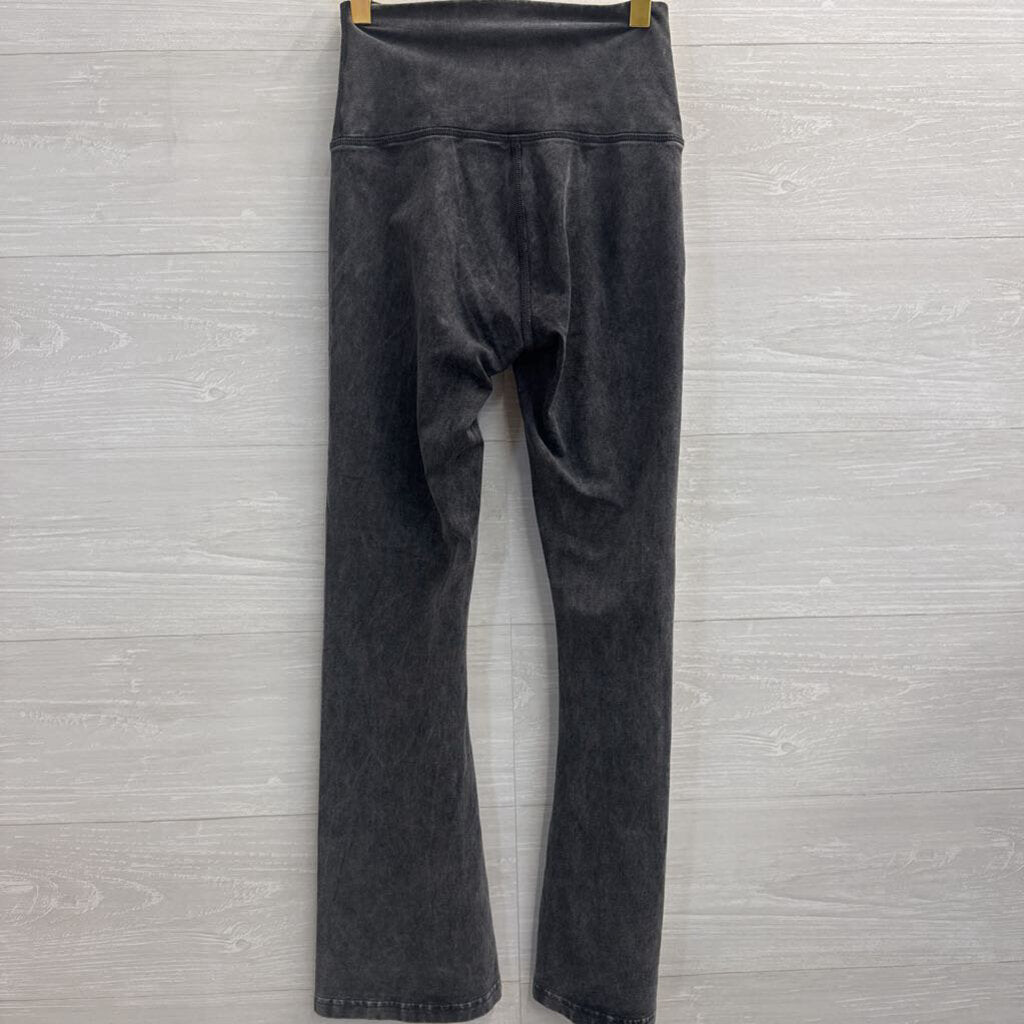 Offline by Aerie Grey Flare Leg Leggings Extra Small