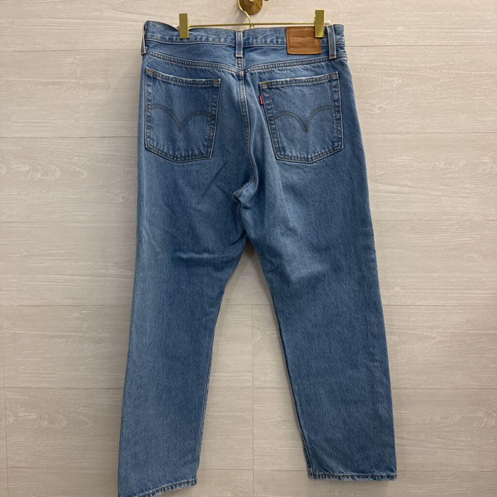 Levi Light Wash Wedgie Straight Jeans 29