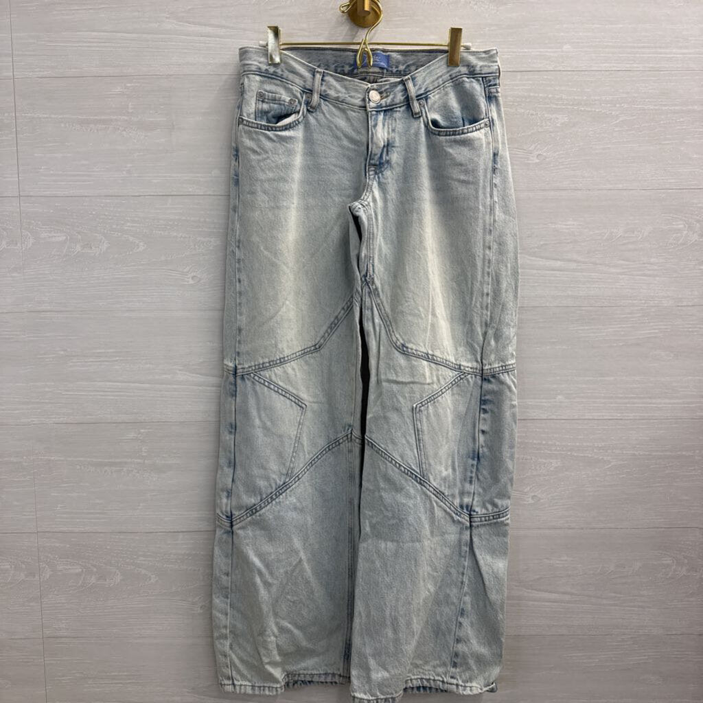 Demetria for Aeropostale Light Wash Wide Leg Jeans 2 Short