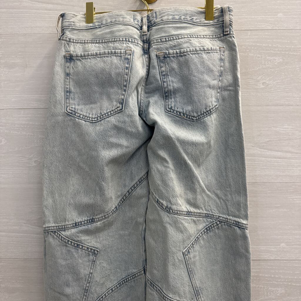 Demetria for Aeropostale Light Wash Wide Leg Jeans 2 Short