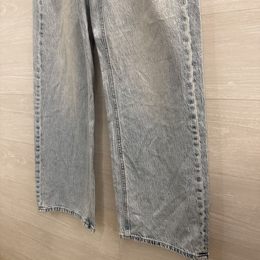 Aeropostale Light Wash Super Low Rise Baggy Wide Leg Jeans 2 Short