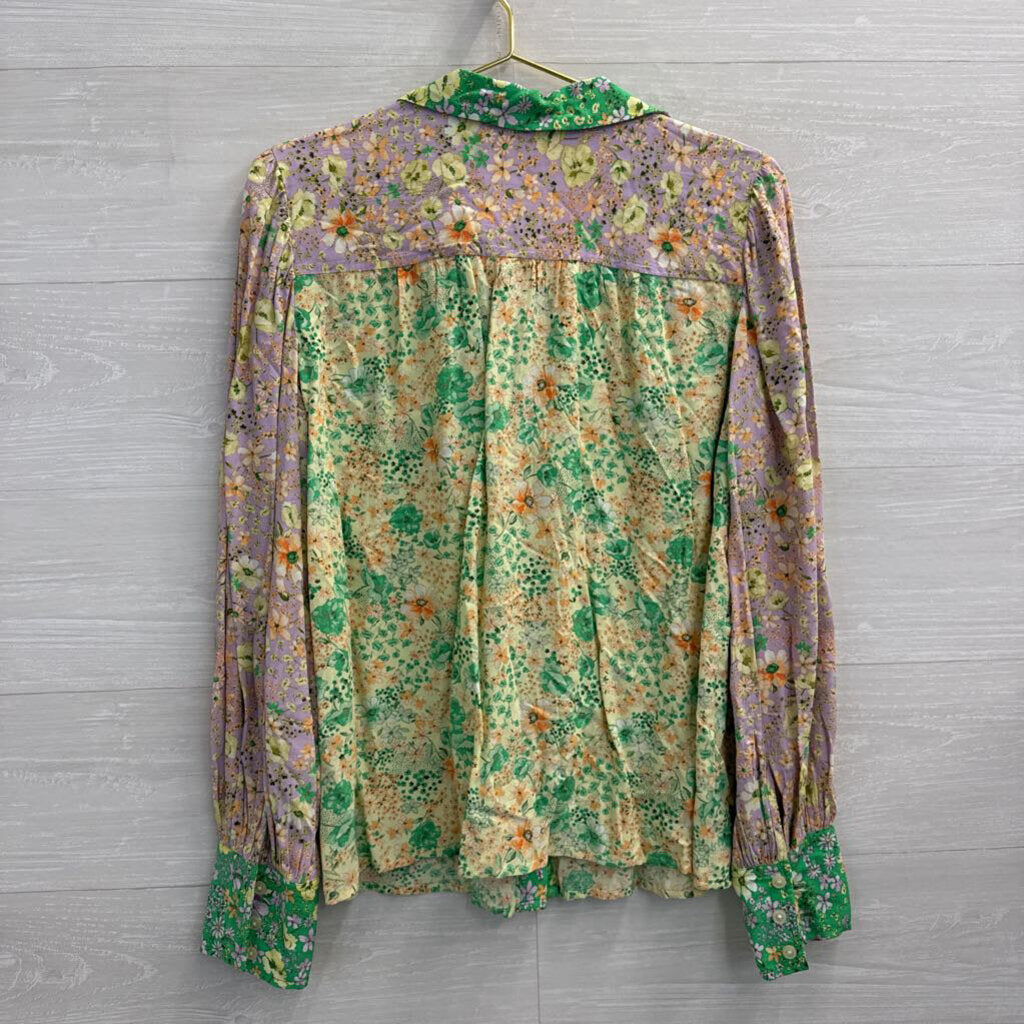 Loft Green/ Multi Floral Print Long Sleeve Button Down Top Medium