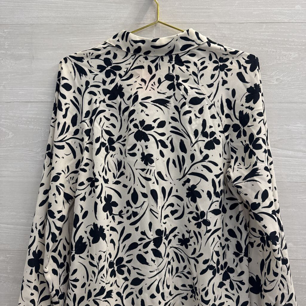 Cabi White/ Black Print Long Sleeve Button Down Top Small