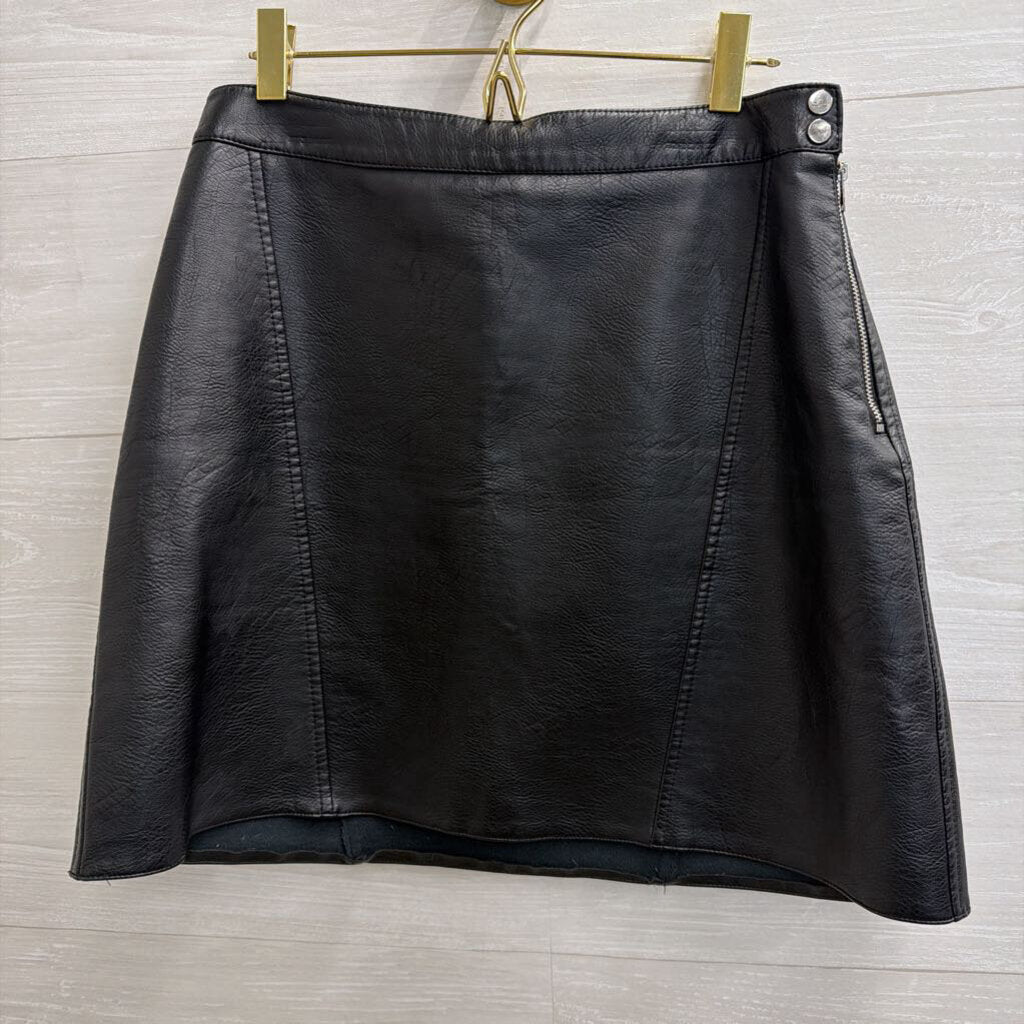 Zara Black Faux Leather Mini Skirt Medium