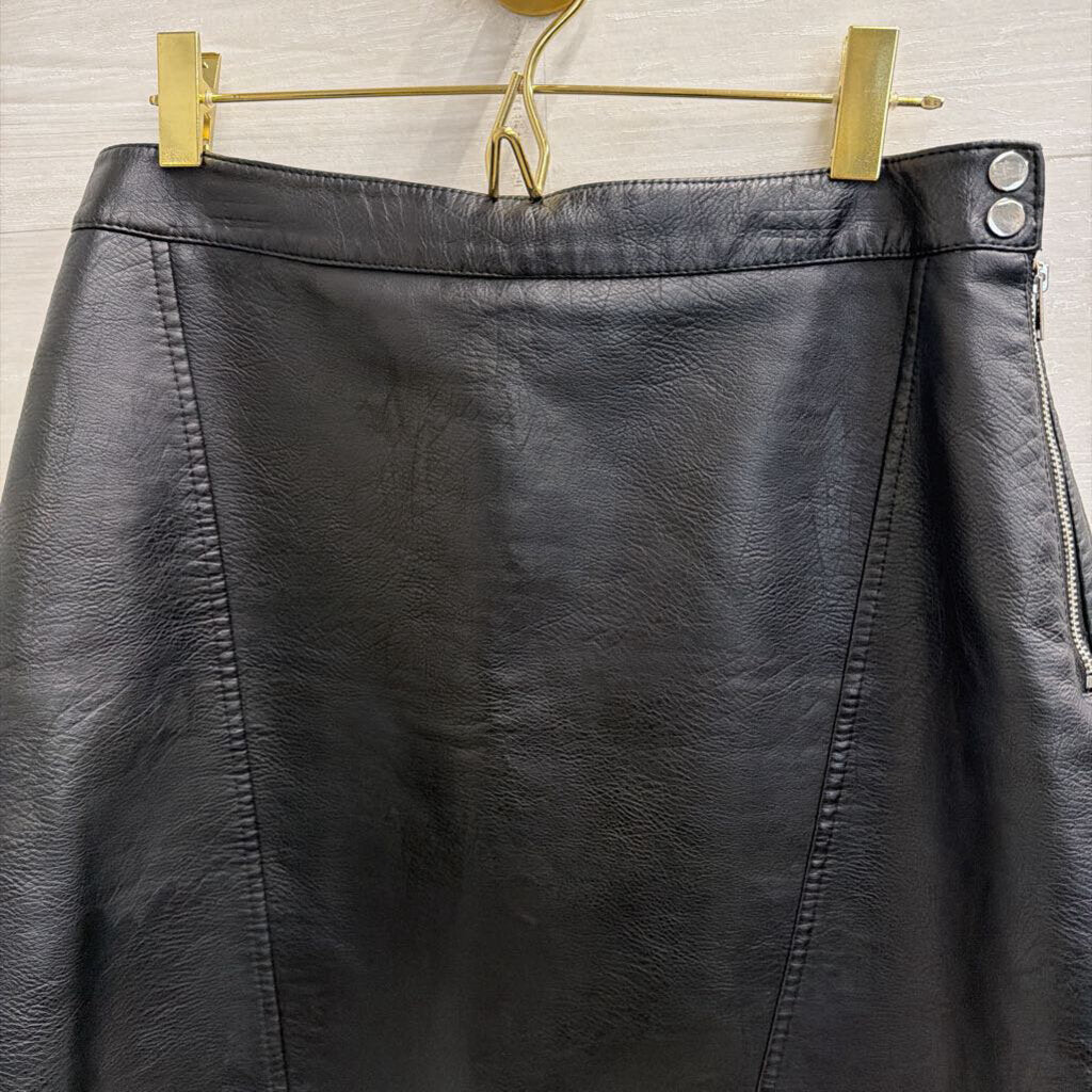 Zara Black Faux Leather Mini Skirt Medium