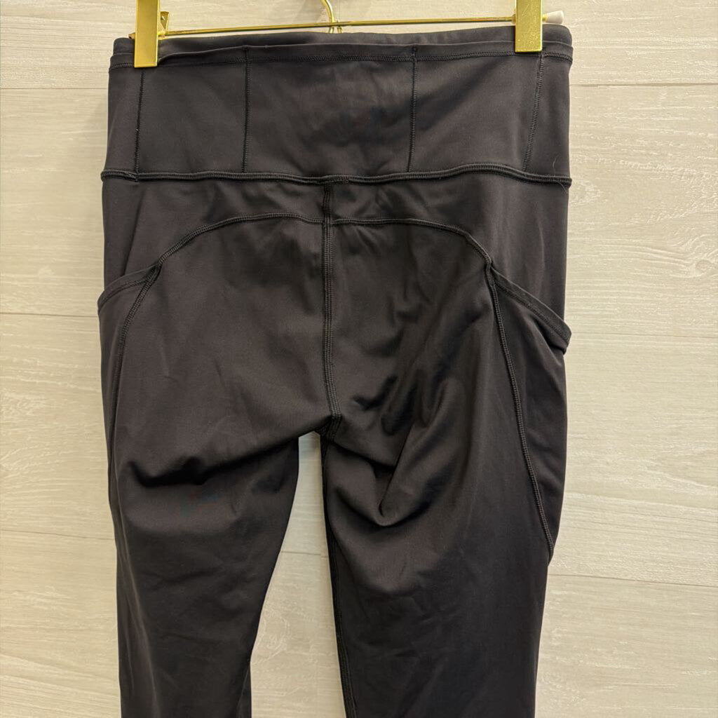 Lululemon Black Cropped Leggings 6