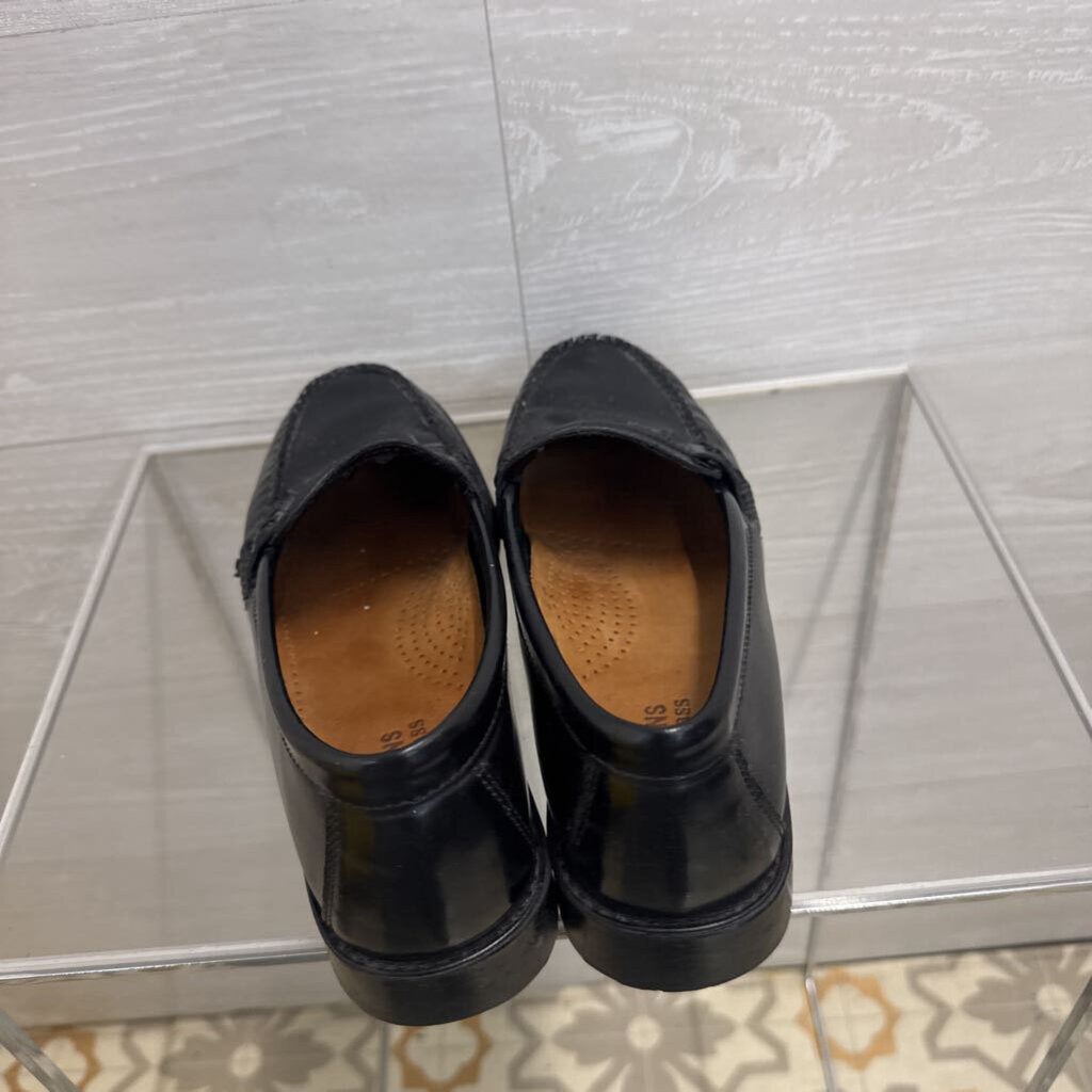 Weejuns Bass Black Leather Penny Loafers 8.5