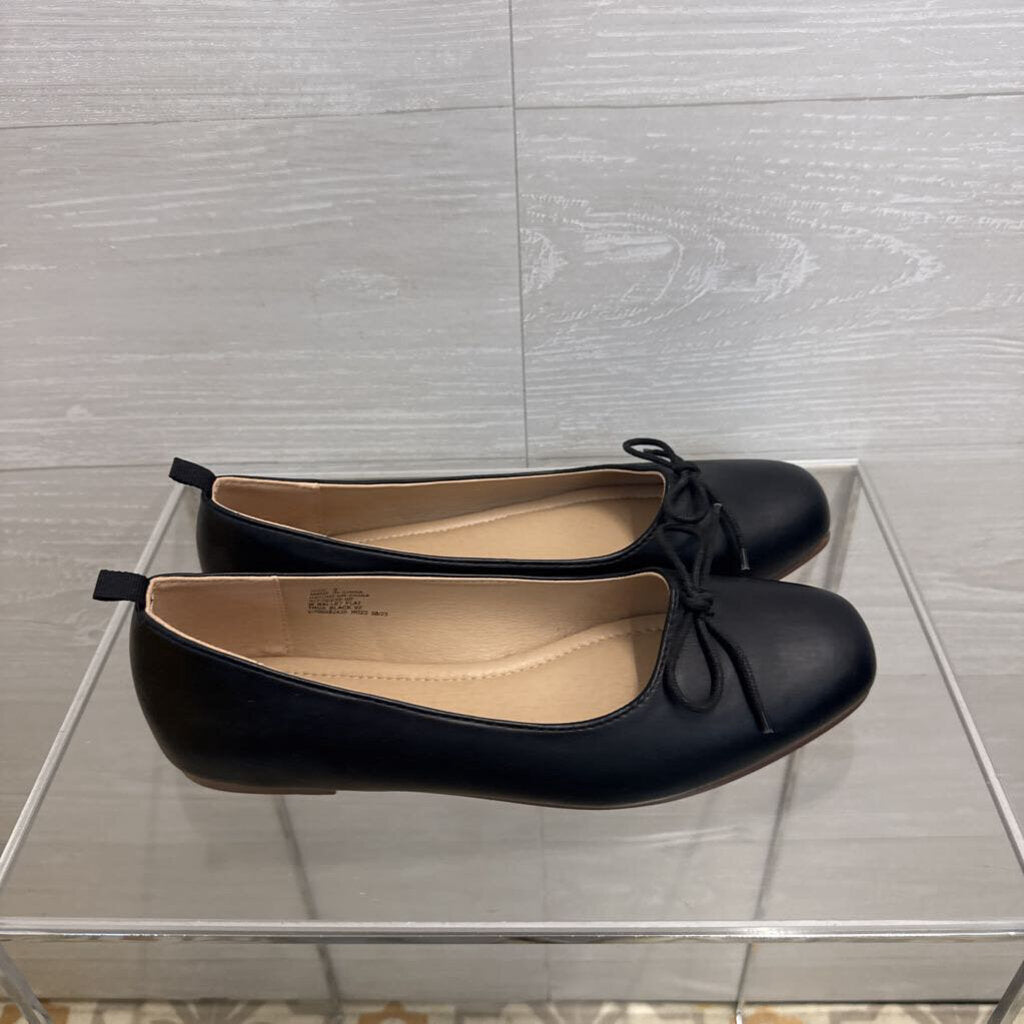 Gap Black Leather Slip On Ballet Flats 9