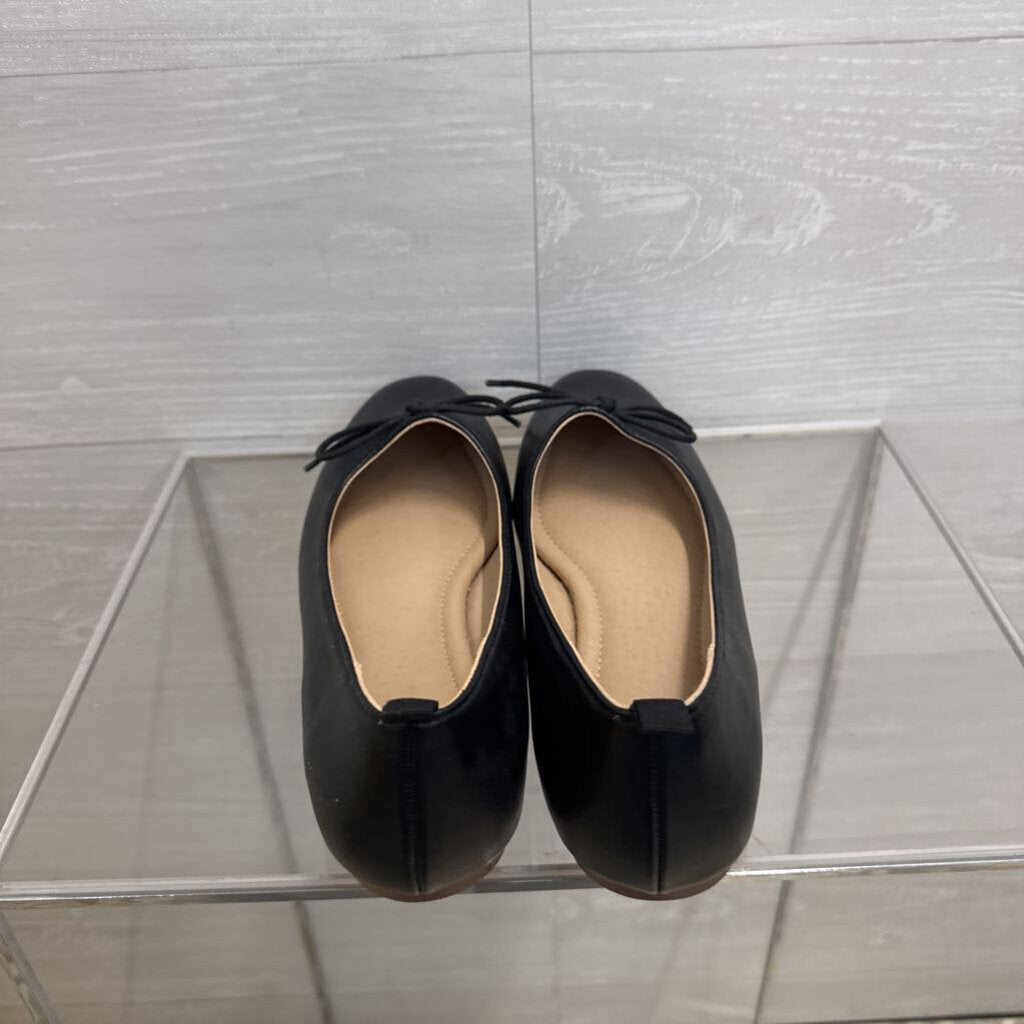 Gap Black Leather Slip On Ballet Flats 9