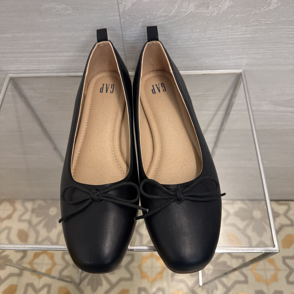 Gap Black Leather Slip On Ballet Flats 9