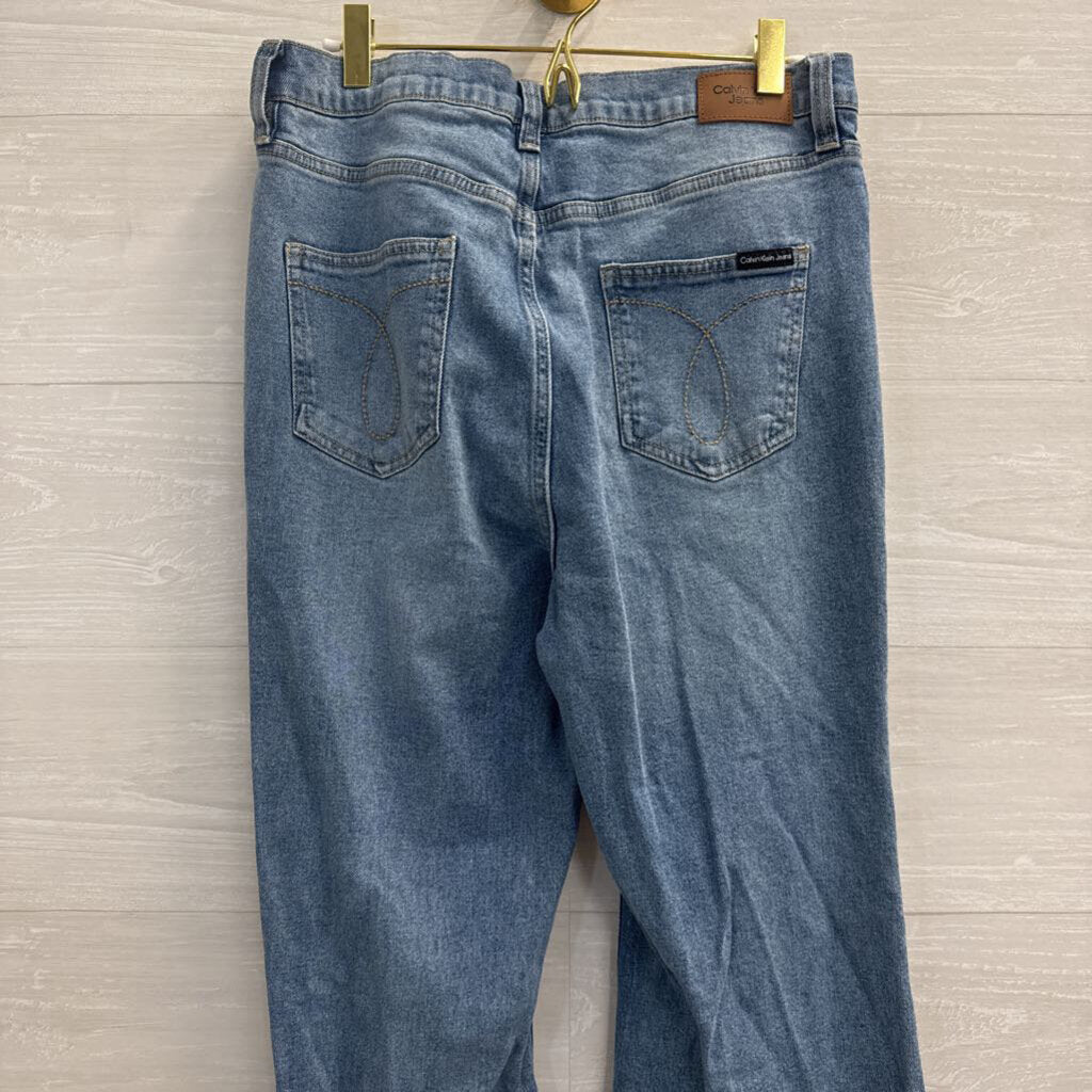 Calvin Klein Medium Wash Straight Leg Jeans 31
