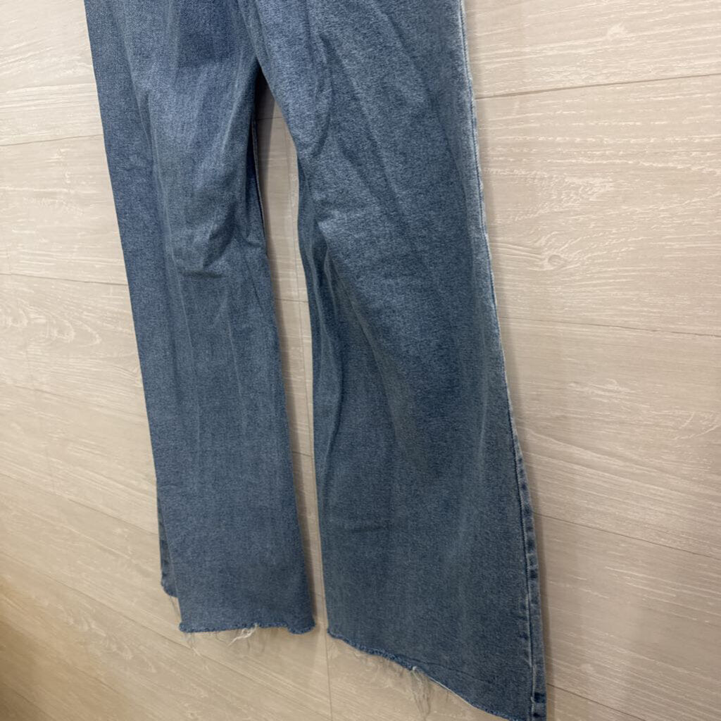 Calvin Klein Medium Wash Straight Leg Jeans 31