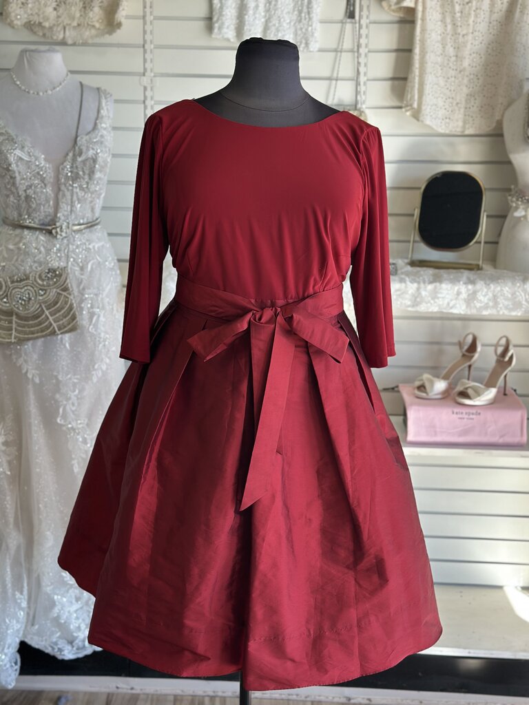 Adrianna Papell Red Long Sleeve Tie Waist Short Formal Dress 20W
