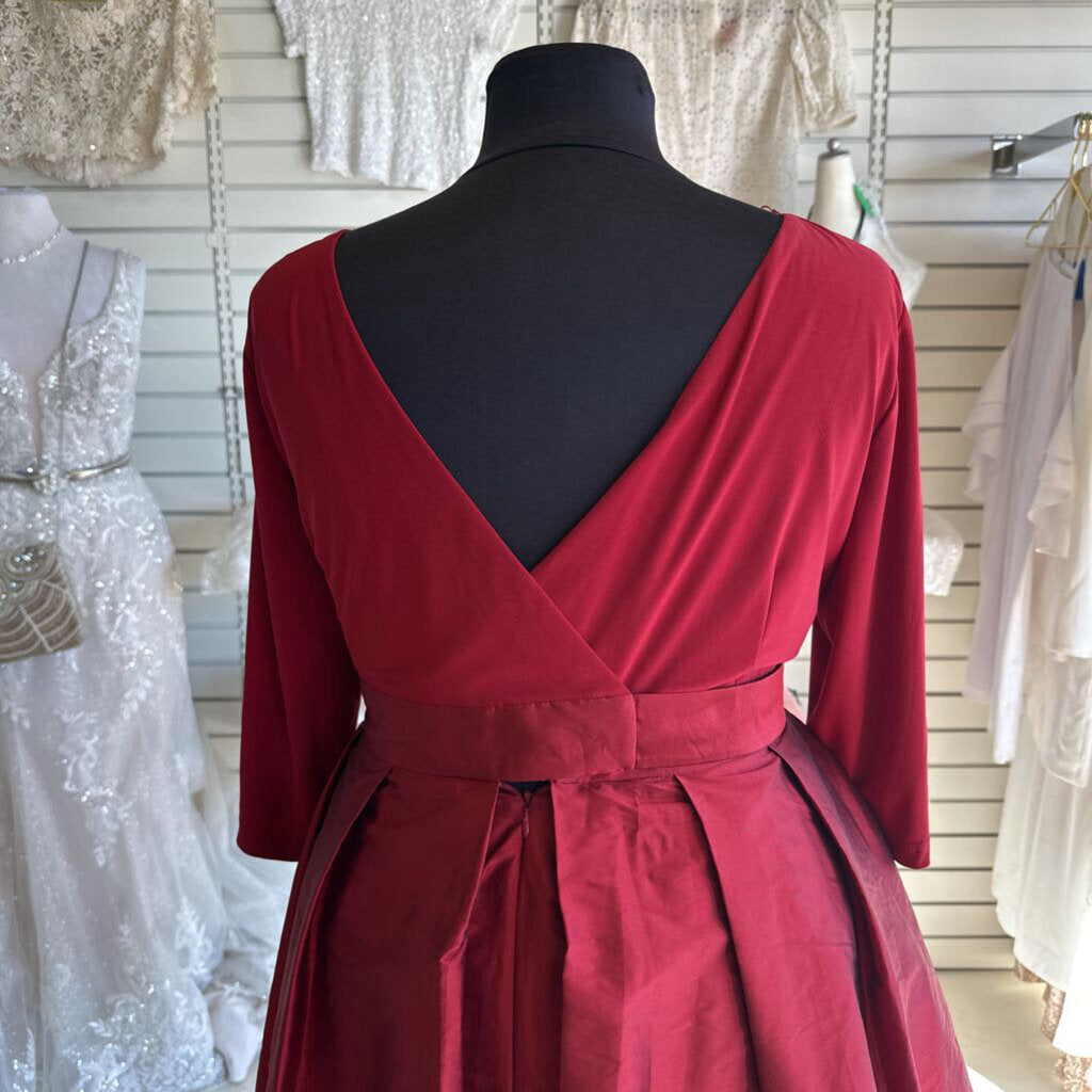 Adrianna Papell Red Long Sleeve Tie Waist Short Formal Dress 20W