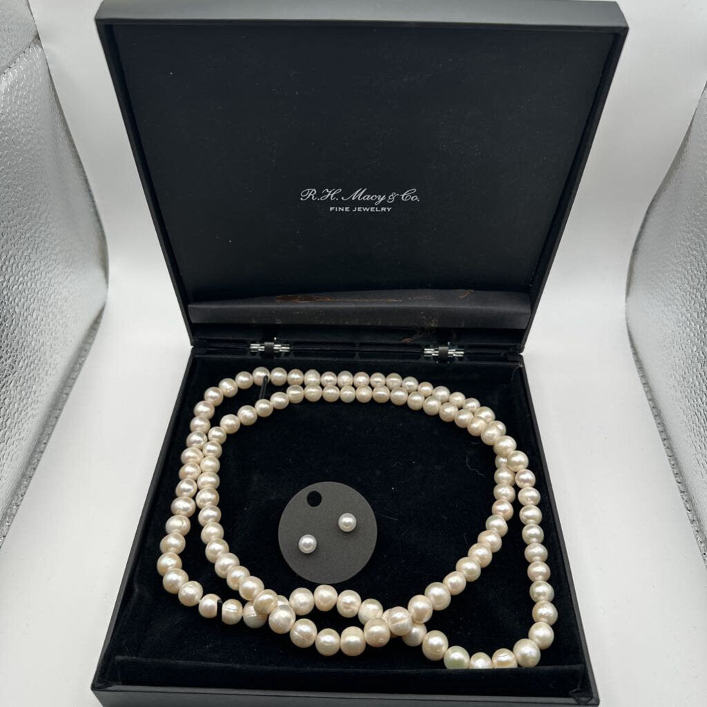 R.H. Macy & Co Freshwater Pearl Strand and Stud Earrings Set