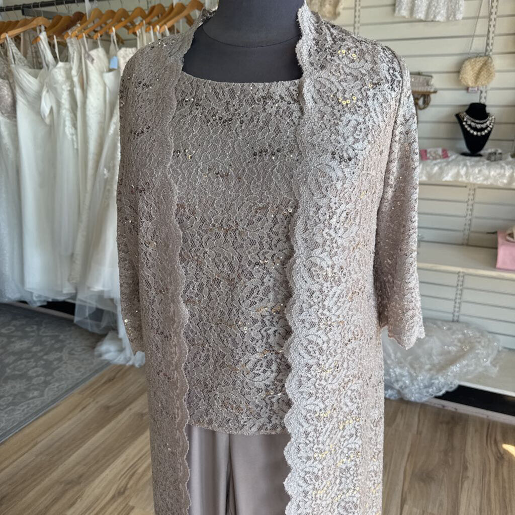 R&M Richards Three Piece Lace Set 14W