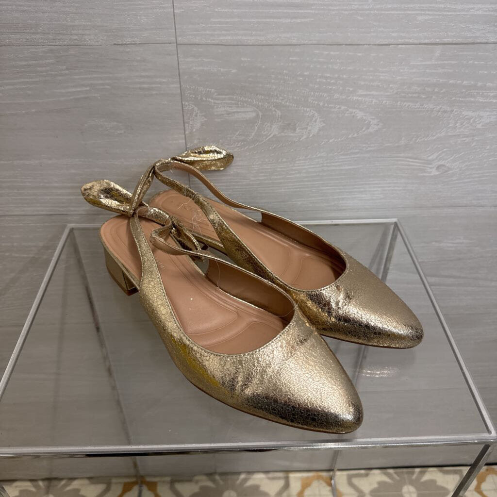 BCBG Metallic Gold Slingback Pumps 9.5