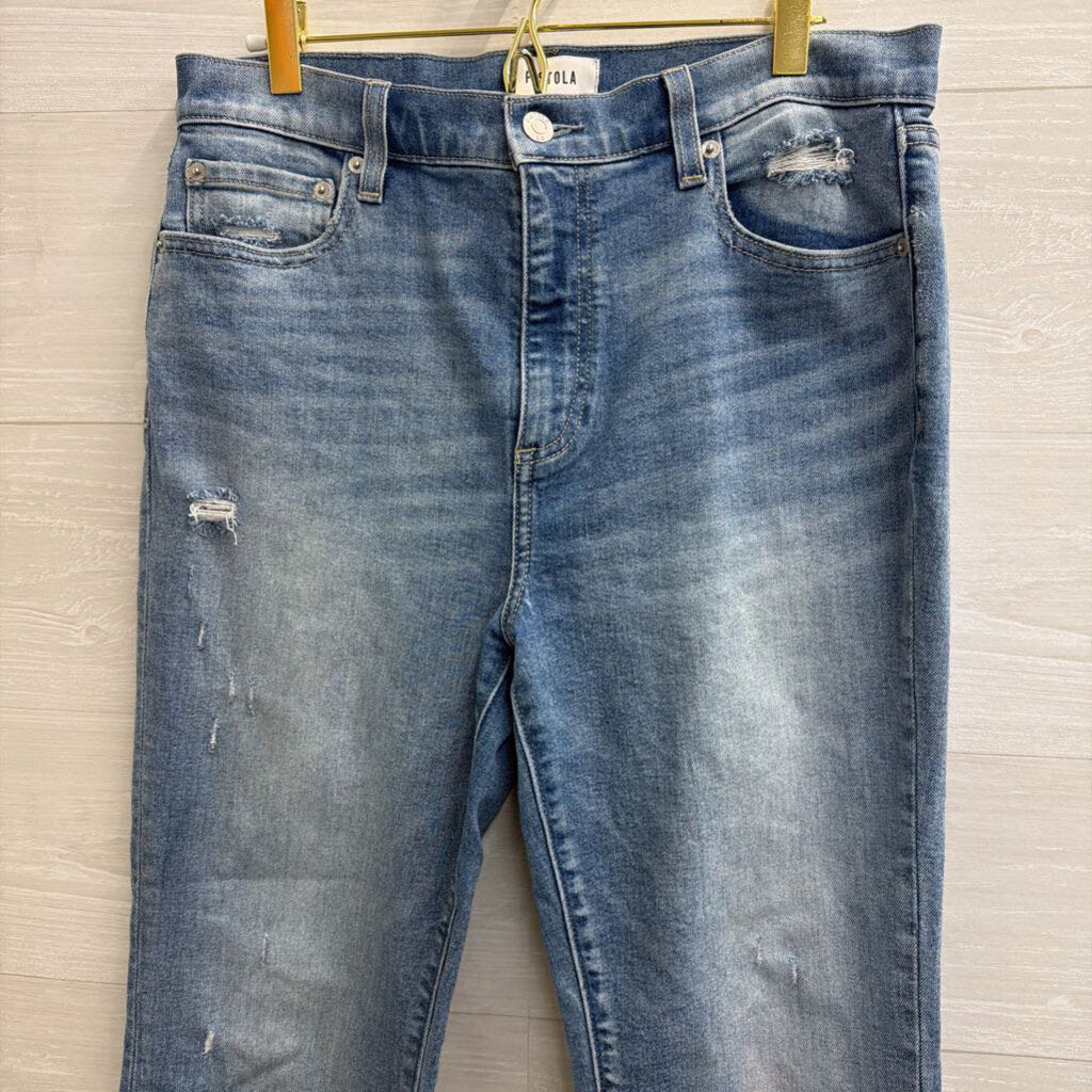 Pistola Light Wash Frayed Hem Mom Jeans 29