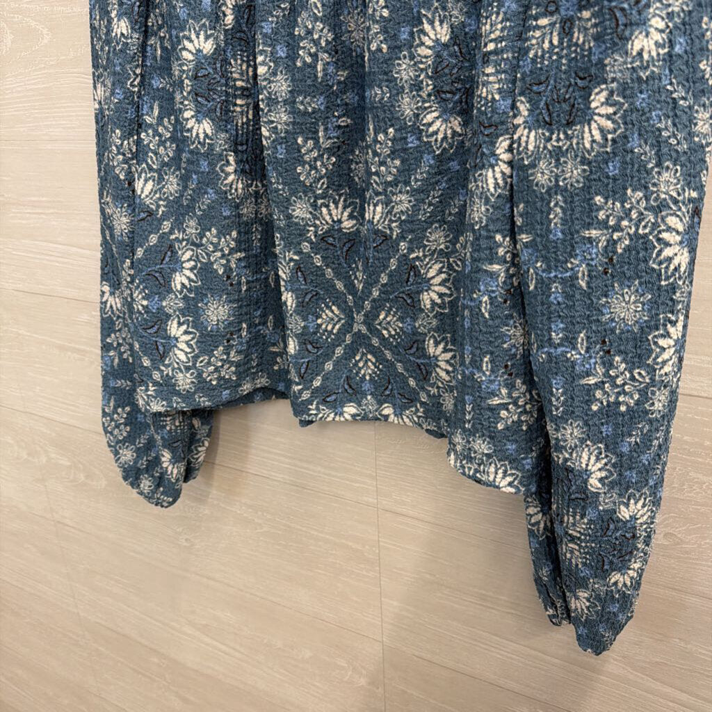 Loft Blue/ White Print Long Sleeve Top Small