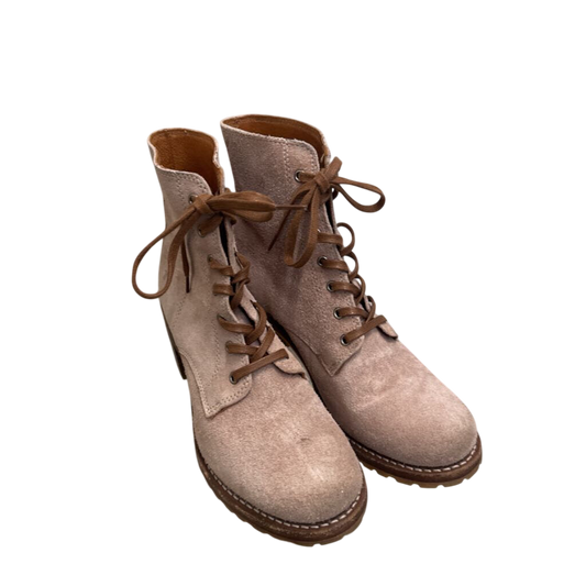 Frye Pink Suede Leather Sabrina Lace up Boots 9.5
