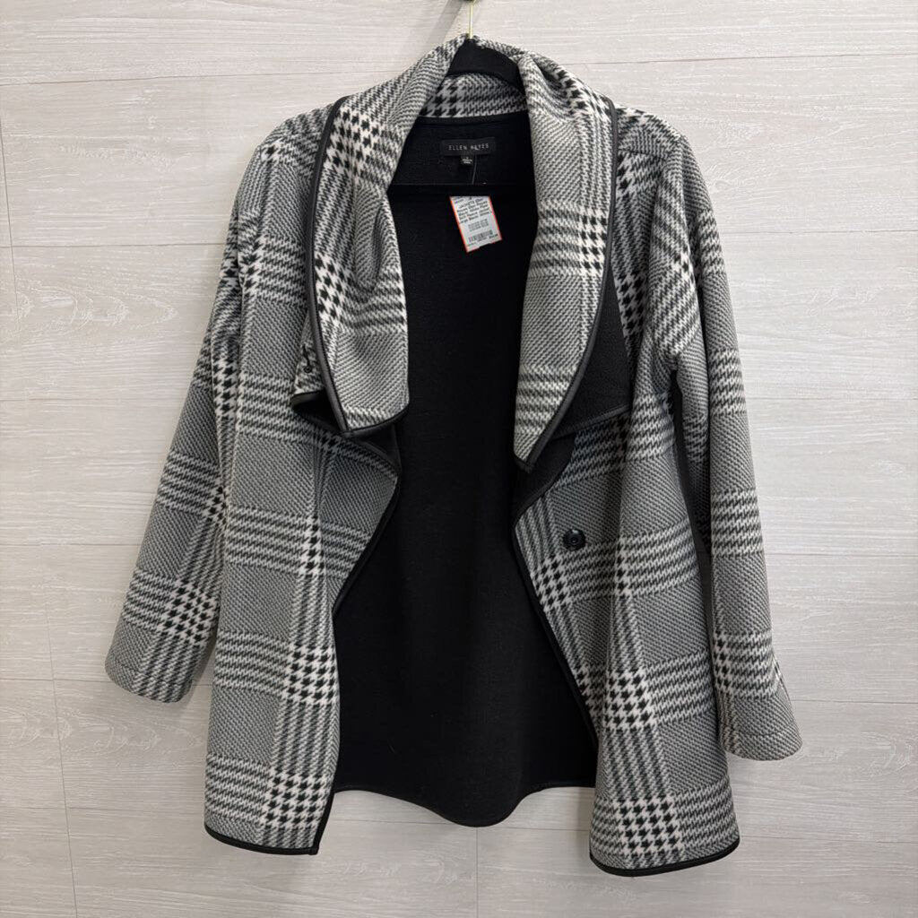 Ellen Reyes Black/ White Plaid Soft Fleece Jacket Large