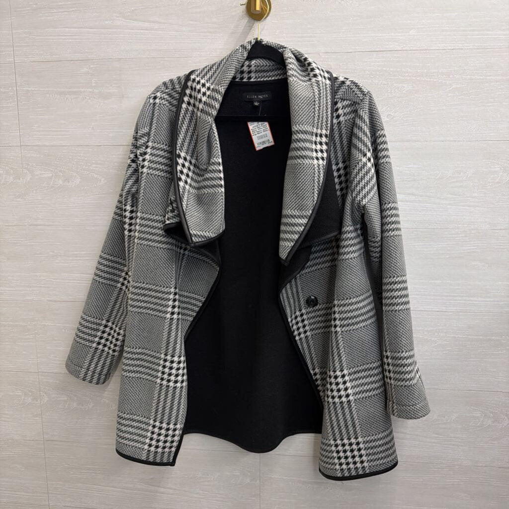 Ellen Reyes Black/ White Plaid Soft Fleece Jacket Large