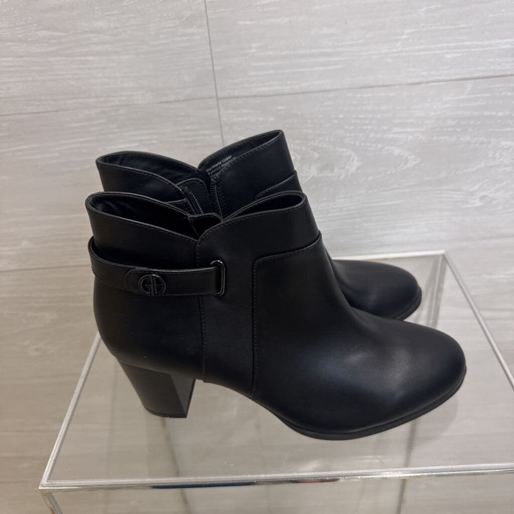 Giani Bernini Black Leather Artemyss Booties 10