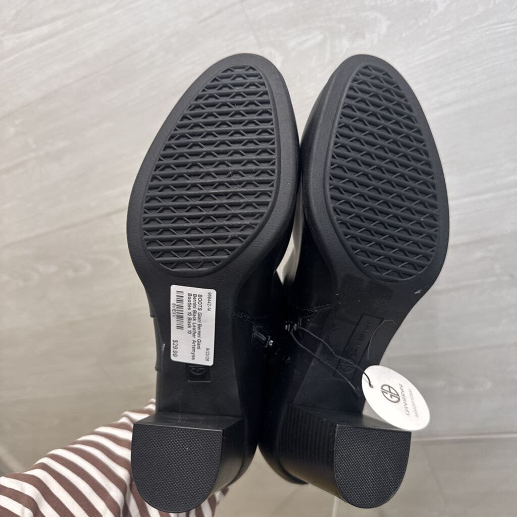 Giani Bernini Black Leather Artemyss Booties 10