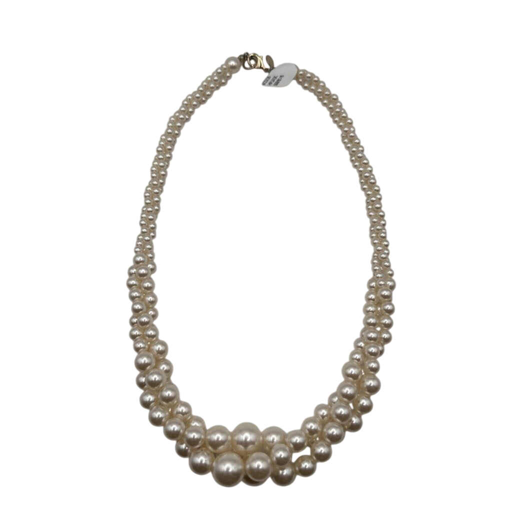 Twisted Faux Pearl Necklace
